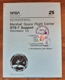 Originální prospekt NASA "Information Kit" k misi STS 7 raketoplánu Challenger, r. 1983