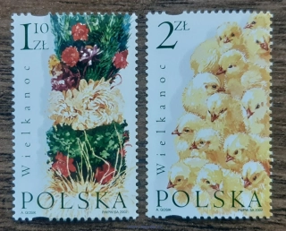 POLSKO ** 3958/9 velikonoce, r. 2002