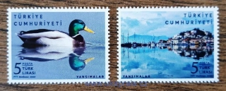 TURECKO ** 4686/7 odrazy na hladině, r. 2022