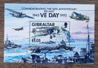 GIBRALTAR ** aršík Bl 21, 50. výr. WW2, r. 1995