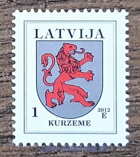 LOTYŠSKO ** 371 XIII, erby, r. 2012
